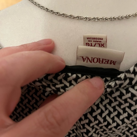 Classic black and white sleeveless stretchy pull on dress size XL - Picture 6 of 6